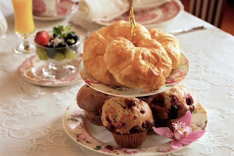 Victoria BC breakfast at the Fisher House